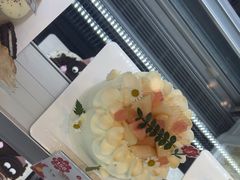 -花花卷卷·鲜食蛋糕(静安久光百货店)