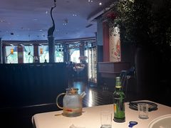 -八府香鸭·啫啫煲(华山路店)