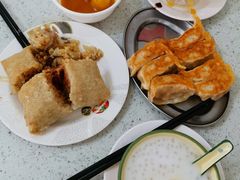 鲜肉韭菜煎饺-芬芳甜品(同福路店)