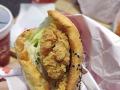-塔斯汀中国汉堡(江宁万达店)