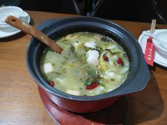 -周鱼小馆石锅酸菜鱼(活力汇店)