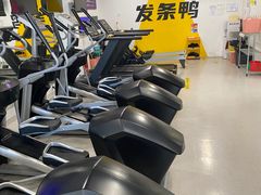-发条鸭无人健身房(浦东北艾路店)