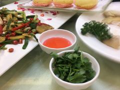 -天鲜阁·海鲜粤菜·33年老字号(石槎白云站店)