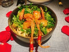 -弦月窗LUNETTE BY AMANDA(复兴路店)