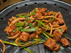 -Ant 蚂蚁洞烤肉·大营地(上海静安大悦城店)