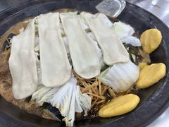 -屯老二农家铁锅炖·行业领军者(梅江店)