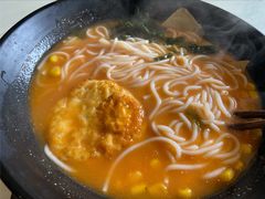 番茄煎蛋骨汤米线-蒙小妹骨汤饭.米线(新光路店)