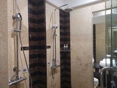 -南洋冠盛酒店(广州天河公园地铁站店)