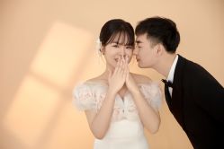 -麦田·婚纱摄影(天河新天地店)