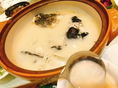 千岛湖鱼头汤-森谷美食公园(杨行店)