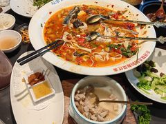 -坛宗剁椒鱼头(河西王府井店)