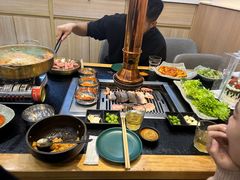 -臻牛烤肉