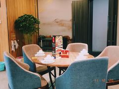 -有红鸡毛店·川菜(建设路店)