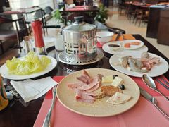 -广州希尔顿逸林酒店-OPEN開·全日制餐厅·海鲜·小火锅·自助餐(东风路店)