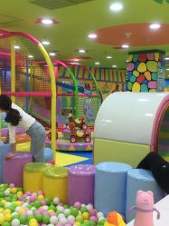 -宝贝渡口儿童游乐园(华南安盛店)