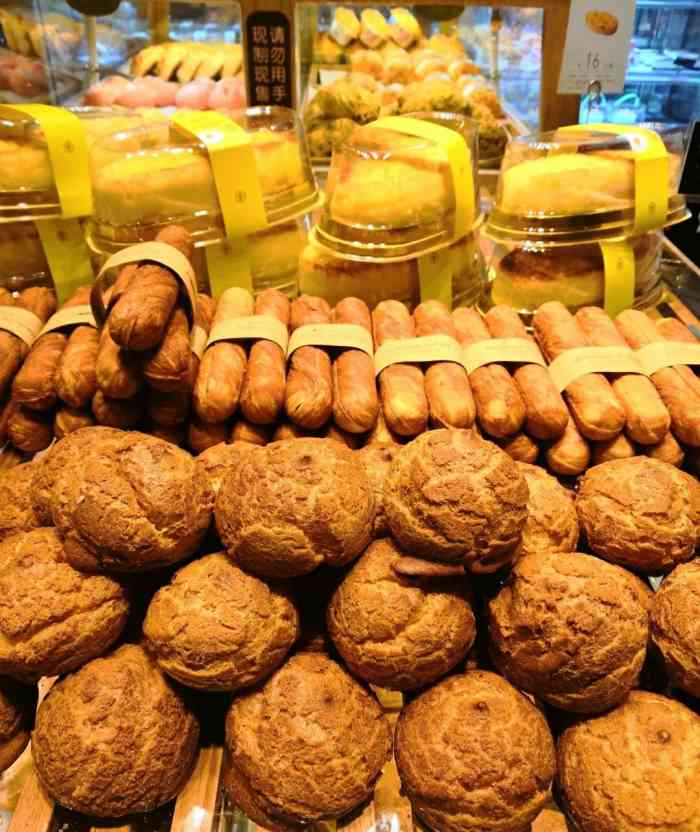 爱达乐(浅水店)-"爱达乐面包店我逛的比较少,主要是离家远不.