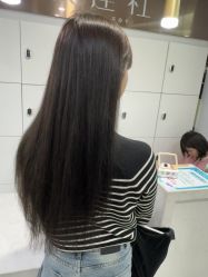 -镁连社·美联社