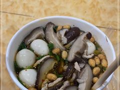-覃肥叔桂林米粉(粮道街店)