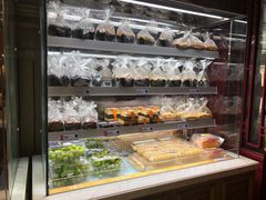 面包甜点陈列柜-TOUCH泰奇(宝杨宝龙广场店)