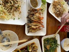 -两兄弟Song Pee Nong(2号店)