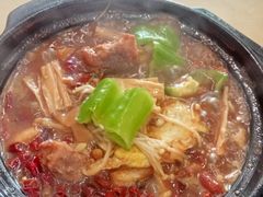 -杨铭宇黄焖鸡(下马坊店)