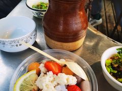-冰冰龙虾·江湖菜·花园江景餐厅