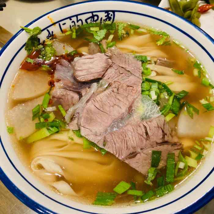 望京牛拉-"上过舌尖上的中国,北京兰州牛拉著名红店了.