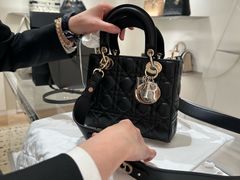 -Dior迪奥(海信广场店)