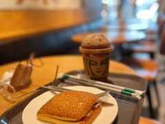 -星巴克臻选(杭州万象城店)