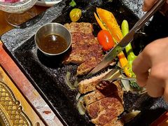 -米德维奇俄式西餐厅(西六道街店)