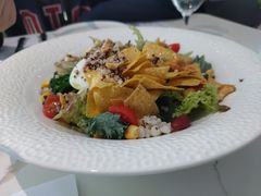 墨西哥玉米片鸡肉混合坚果沙拉-Deer Park鹿园西餐(仁恒置地广场店)