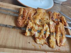 -乡村馕坑肉·烧烤·新疆菜·本地人更爱吃(阿勒泰首店)