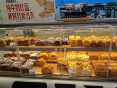 -红星前进面包牛奶公司(君太店)