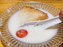 泡露达-老滇山寨•云南特色菜•地方菜•民族风情歌舞表演(金碧店)