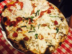 -Lombardi's Pizza