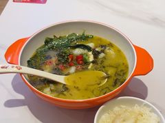 -小六鱼你.下饭酸菜鱼(益田假日广场店)
