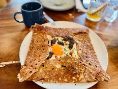 鸡蛋蘑菇熏肉荞麦可丽饼-RAC BAR(安福路店)