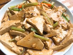 家常豆腐-何适山庄 ·可团建(水长城P2停车场店)