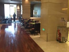 大堂-扬州绿地铂骊酒店·品珍轩中餐厅