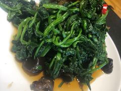 菠菜拌双脆-小城粥道·海胆鲜虾粥(解放广场店)
