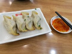 -小姜锅贴(凤凰街店)