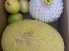 -曼格蒸汽活海鲜·榴莲自助(皇庭广场店)