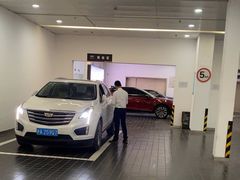 -上海安吉名轩·凯迪拉克4S店