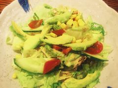 牛油果蔬菜色拉-石屋料理(南京西路店)