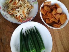 -爱的果实月嫂育婴师(世纪东方店)