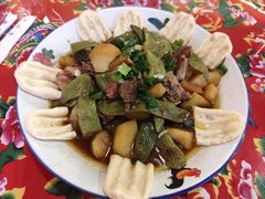 -闯关东东北农家菜(崂山石老人店)