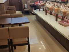 -红宝石·鲜奶小方·海派西点房(浦三店)
