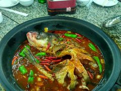 柴锅灶台鱼-官厅老勾渔馆(温泉店)
