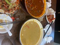 -虾弄弄海派小龙虾·牛羊蝎子火锅