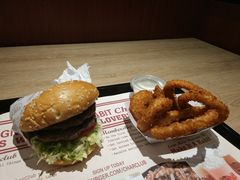 -The Habit Burger Grill 哈比特汉堡(爱琴海店)